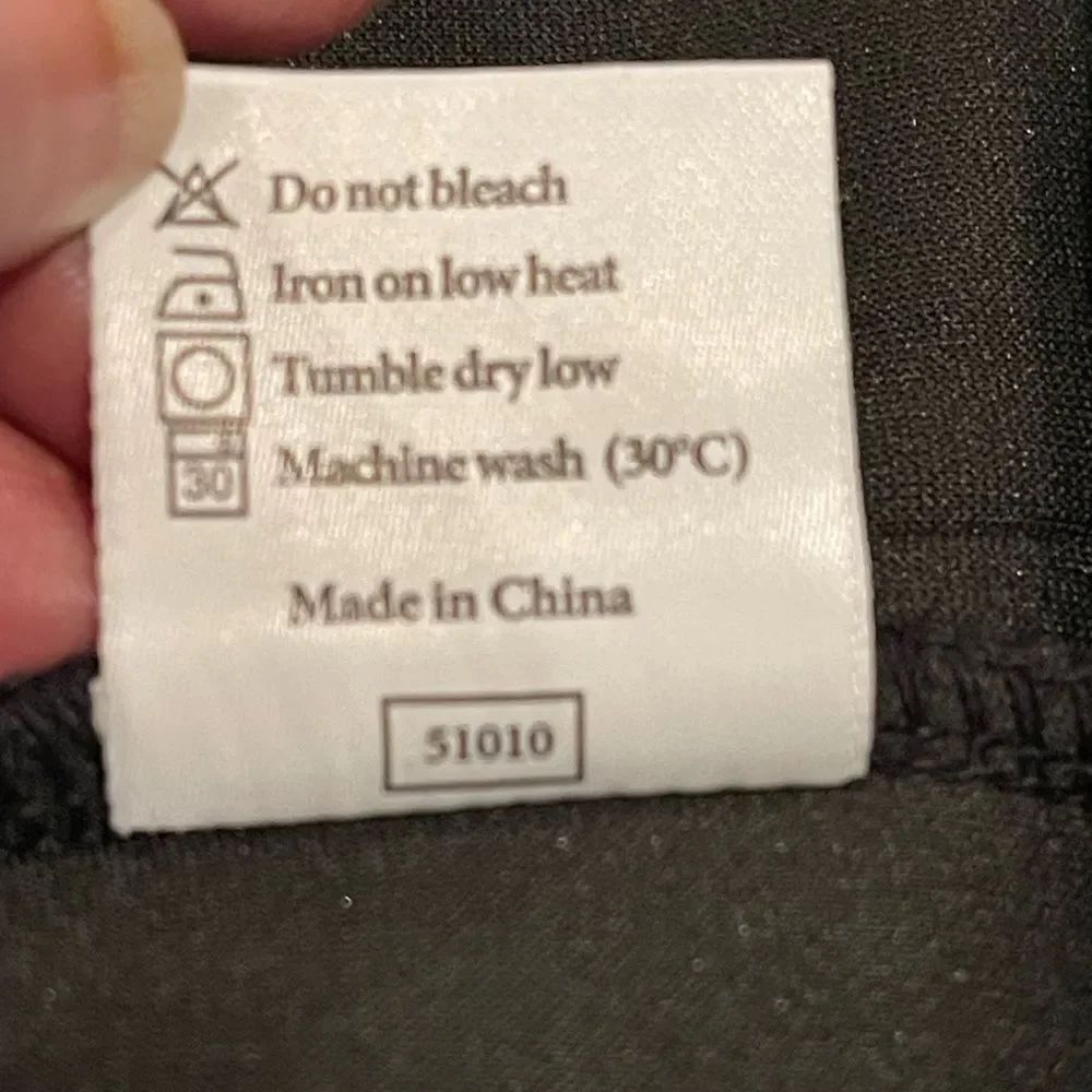 Xieerduo- Two piece sweatsuit. Long sleeve Drawstring Pants - Picture 11 of 11